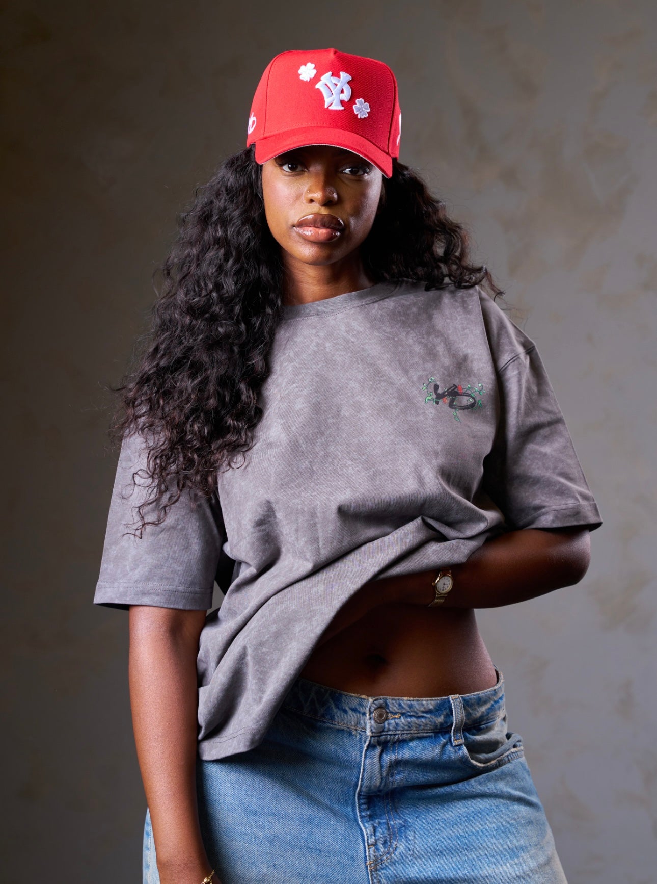 YD SEVEN HEAVY WOMENS TEE | CHARCOAL