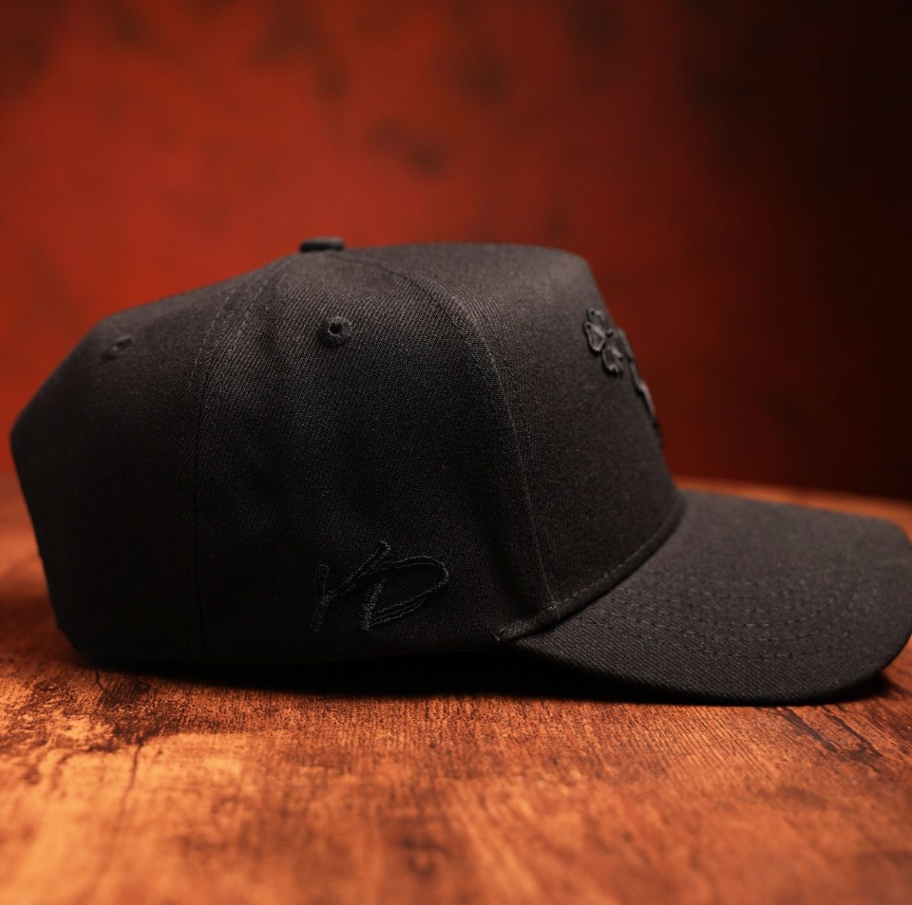 YD BLACK TRUCKER S25