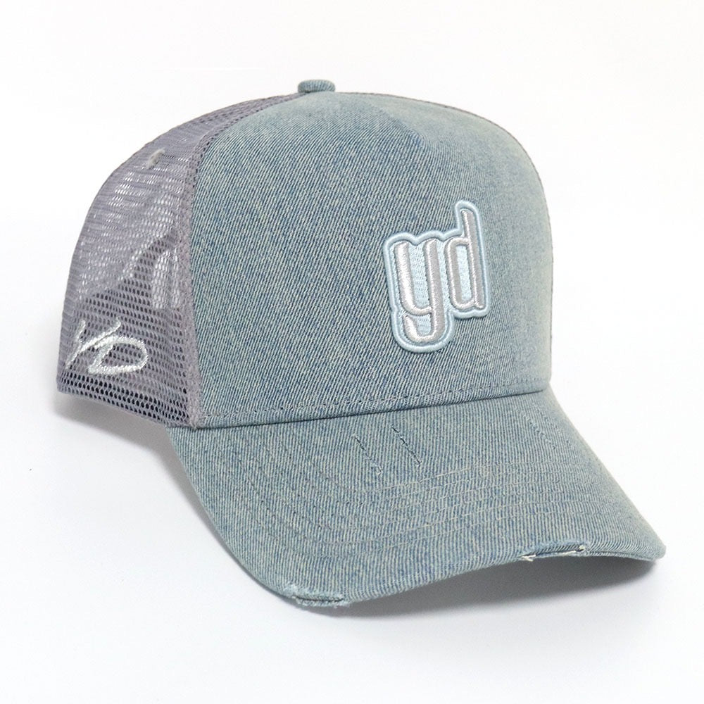 yD Dark denim trucker