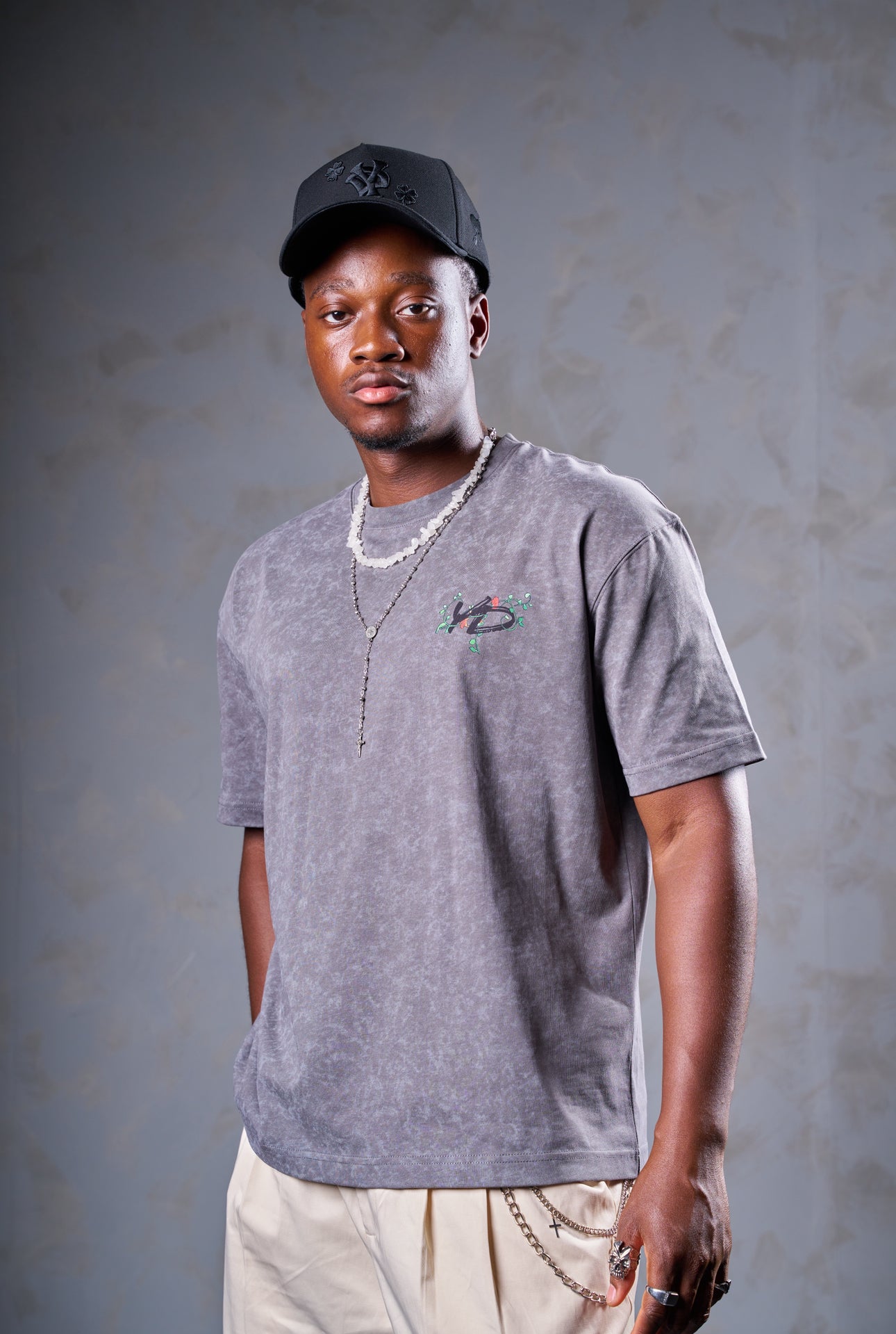 YD SEVEN HEAVY MENS TEE | CHARCOAL